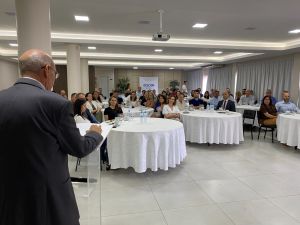 Autoridades, lideranças, empresários e imprensa prestigiaram o evento